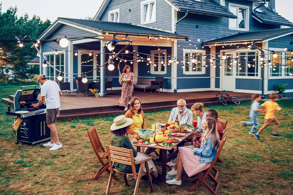 Party in the garden with the whole family