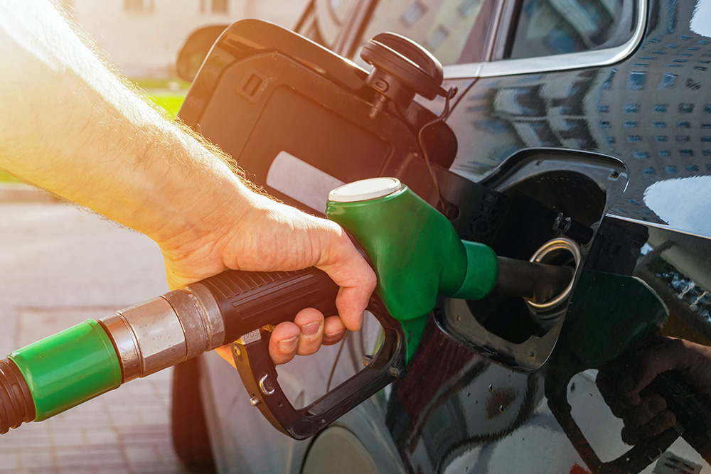 01_06_fuel pump green_sRGB