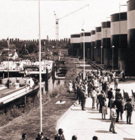 Historie_Bild_Mabanaft-Tanklager-Berlin_01